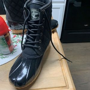 G.h. Bass womens duck boots